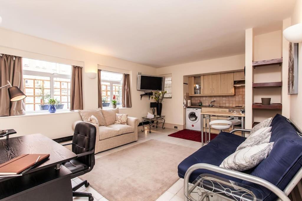 Awesome Apartment In The Heart Of Camden Town London Eksteriør billede
